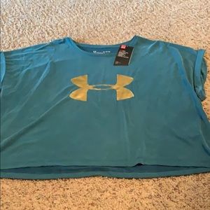 New top with tags. Almost as short as a crop top.